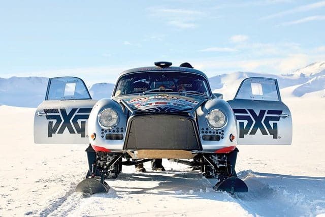 Valkyrie Racing a conquis l'Antarctique dans une Porsche 356 vintage